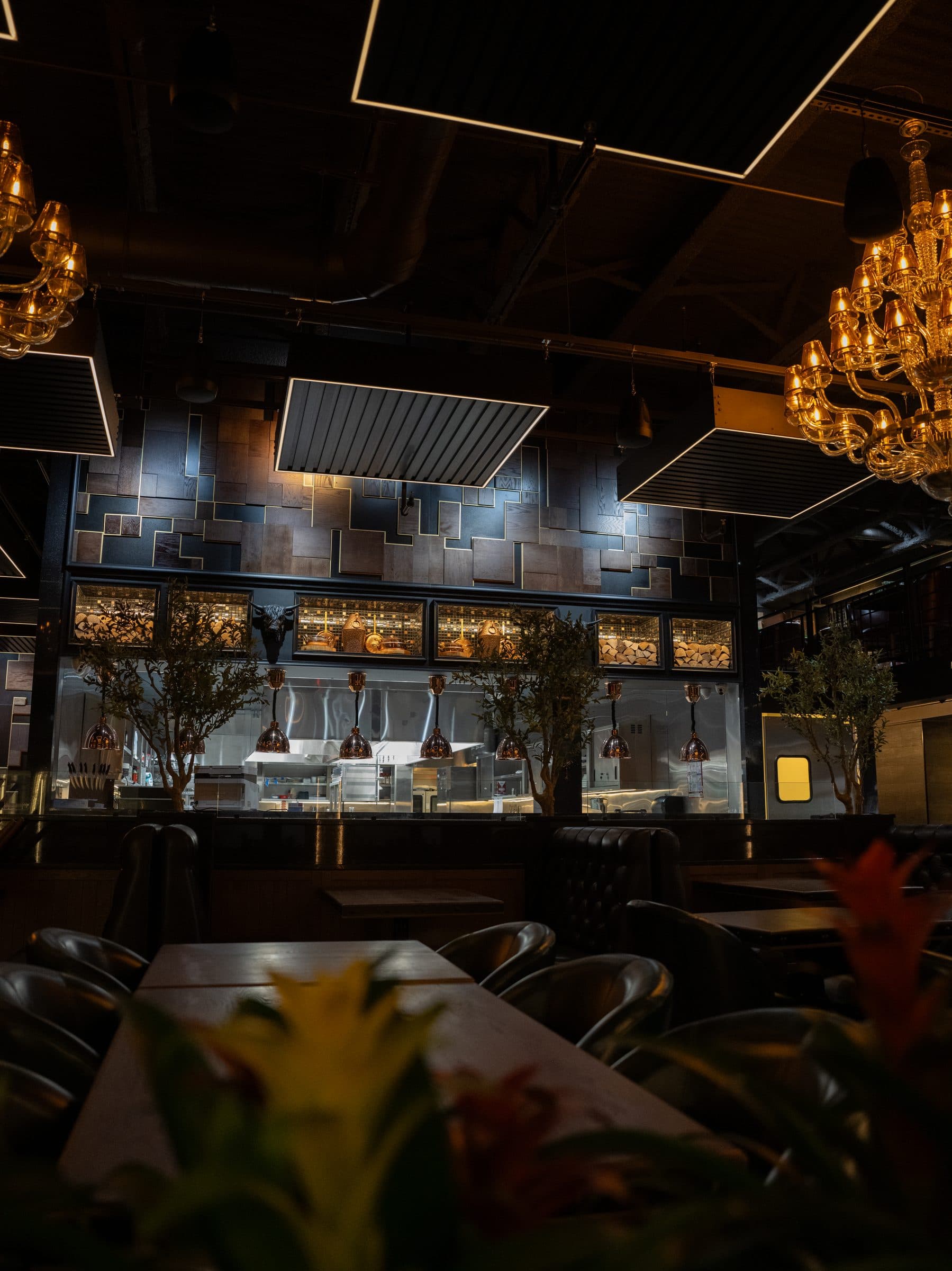 The open kitchen behind the dining room